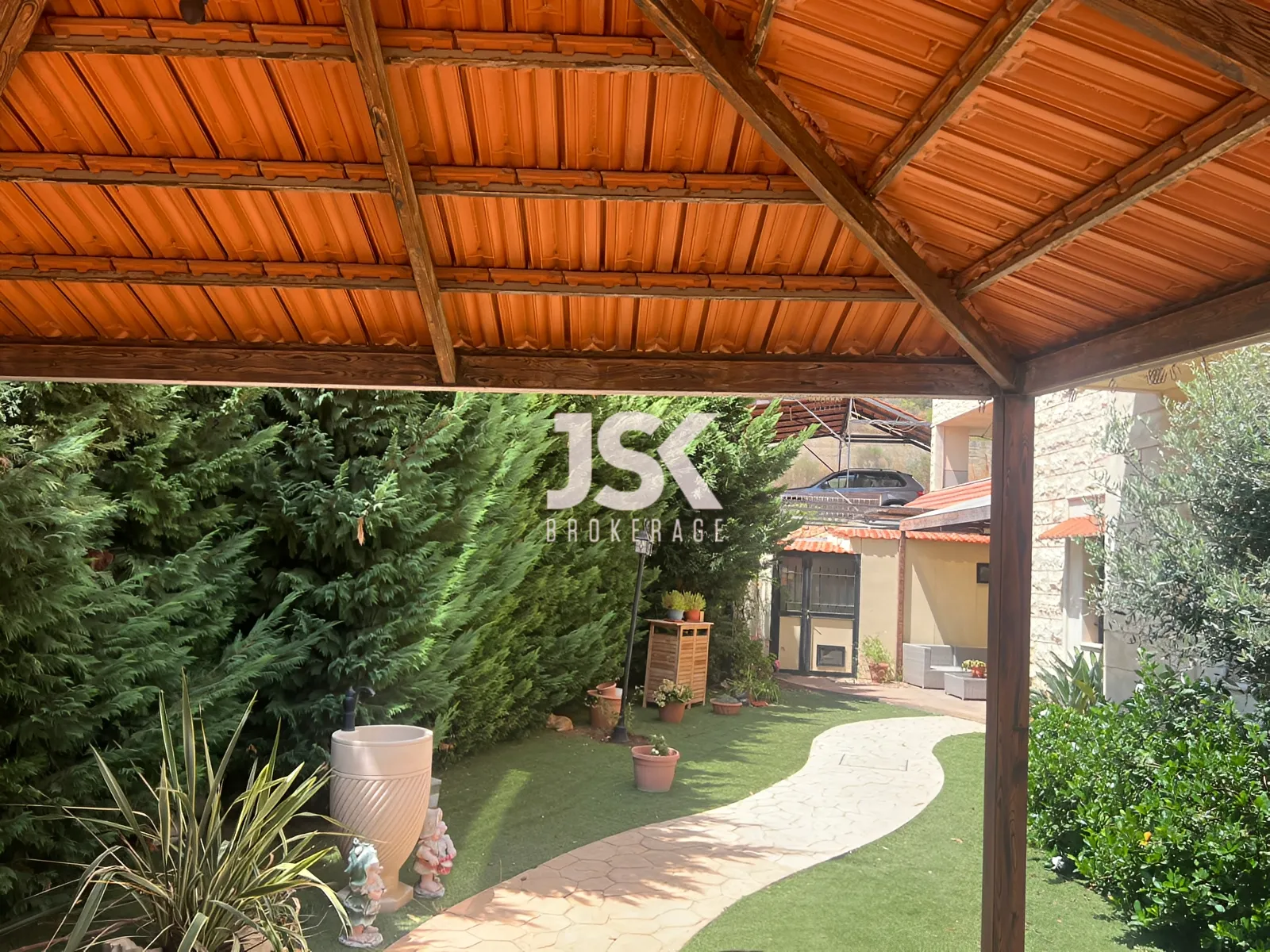 Apartment for Sale in Aley