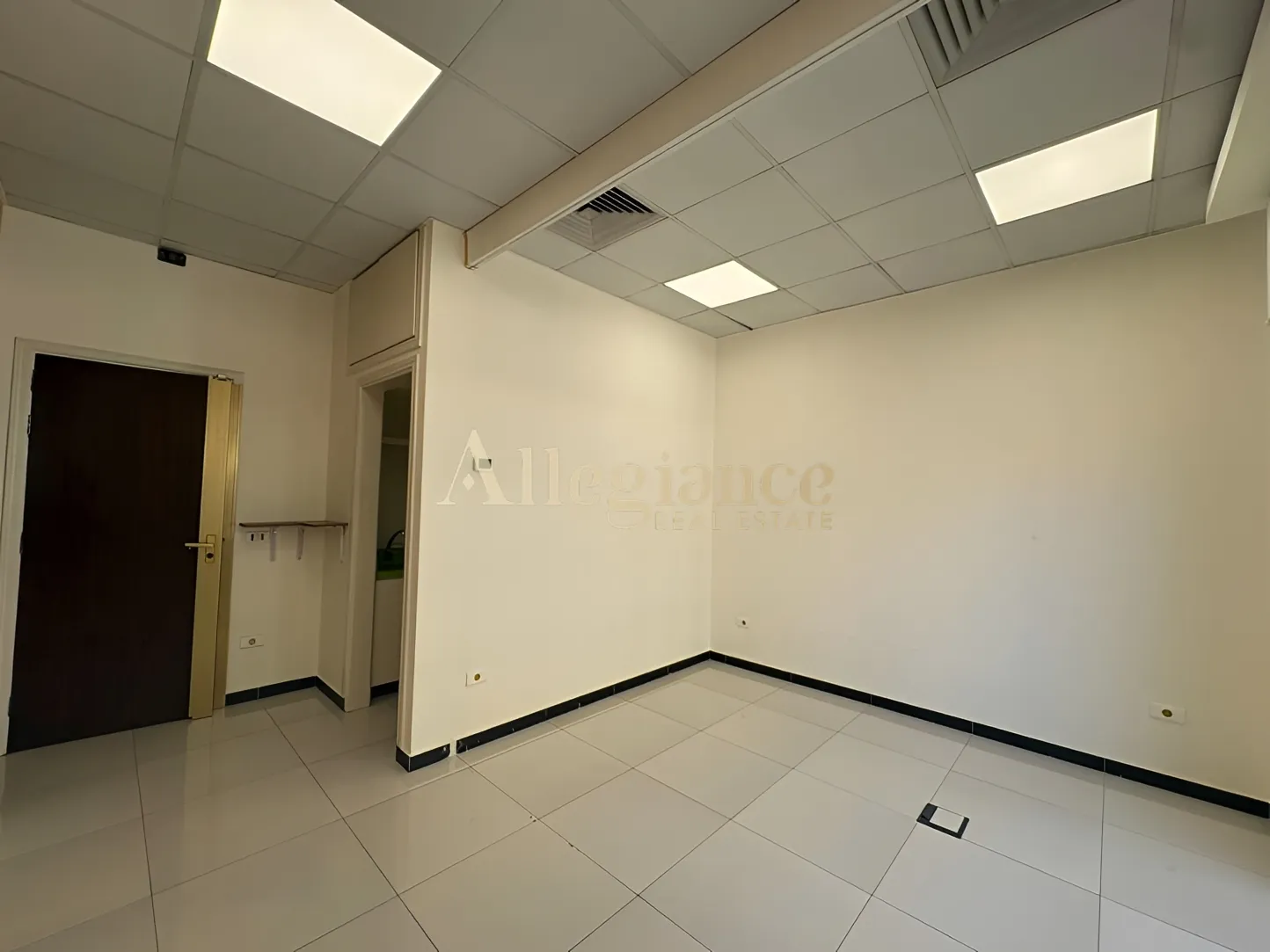 Office for rent in Downtown