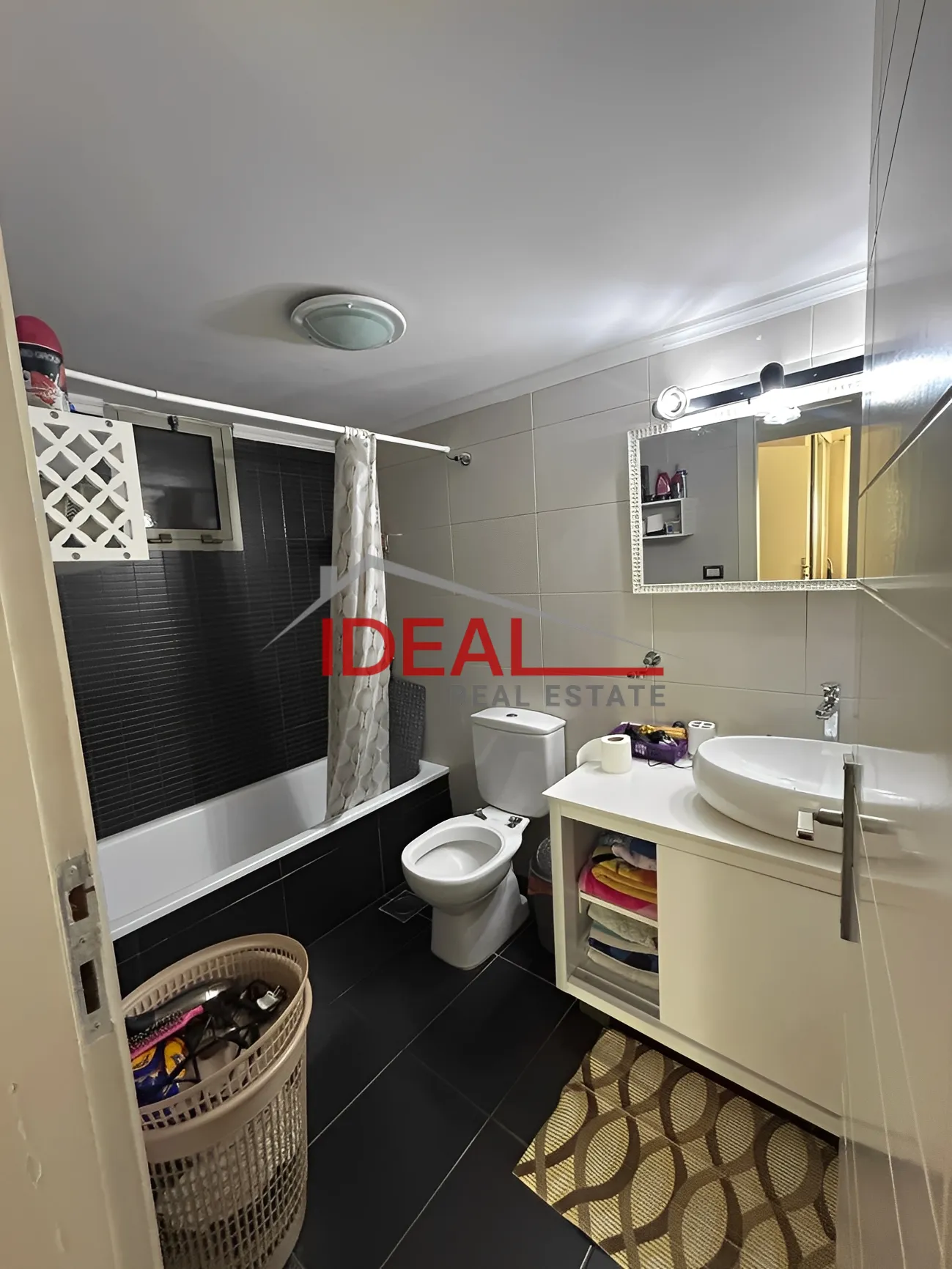Apartment for Sale in Ballouneh, Lebanon