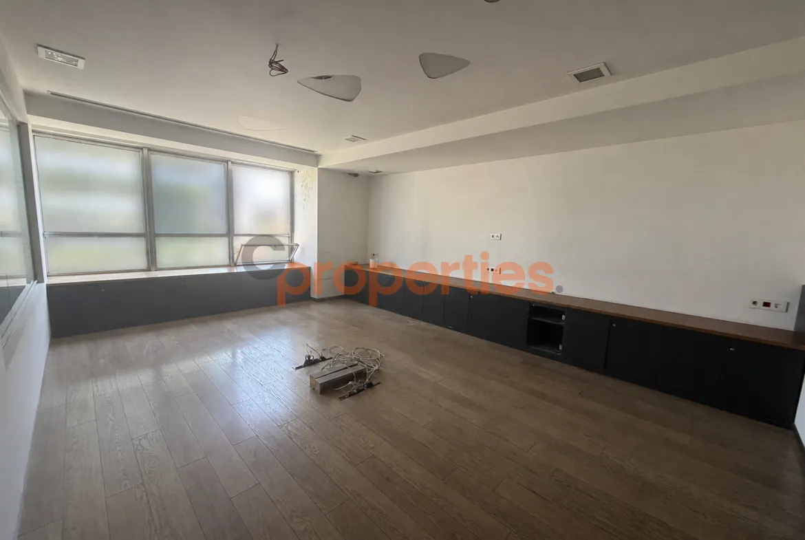 Office for Rent in Saifi Village