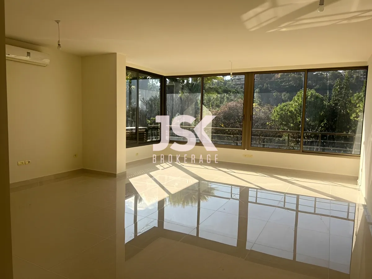 Apartment for Sale in Chouaifet El Aamroussieh, Lebanon - 3 bed, 3 bath