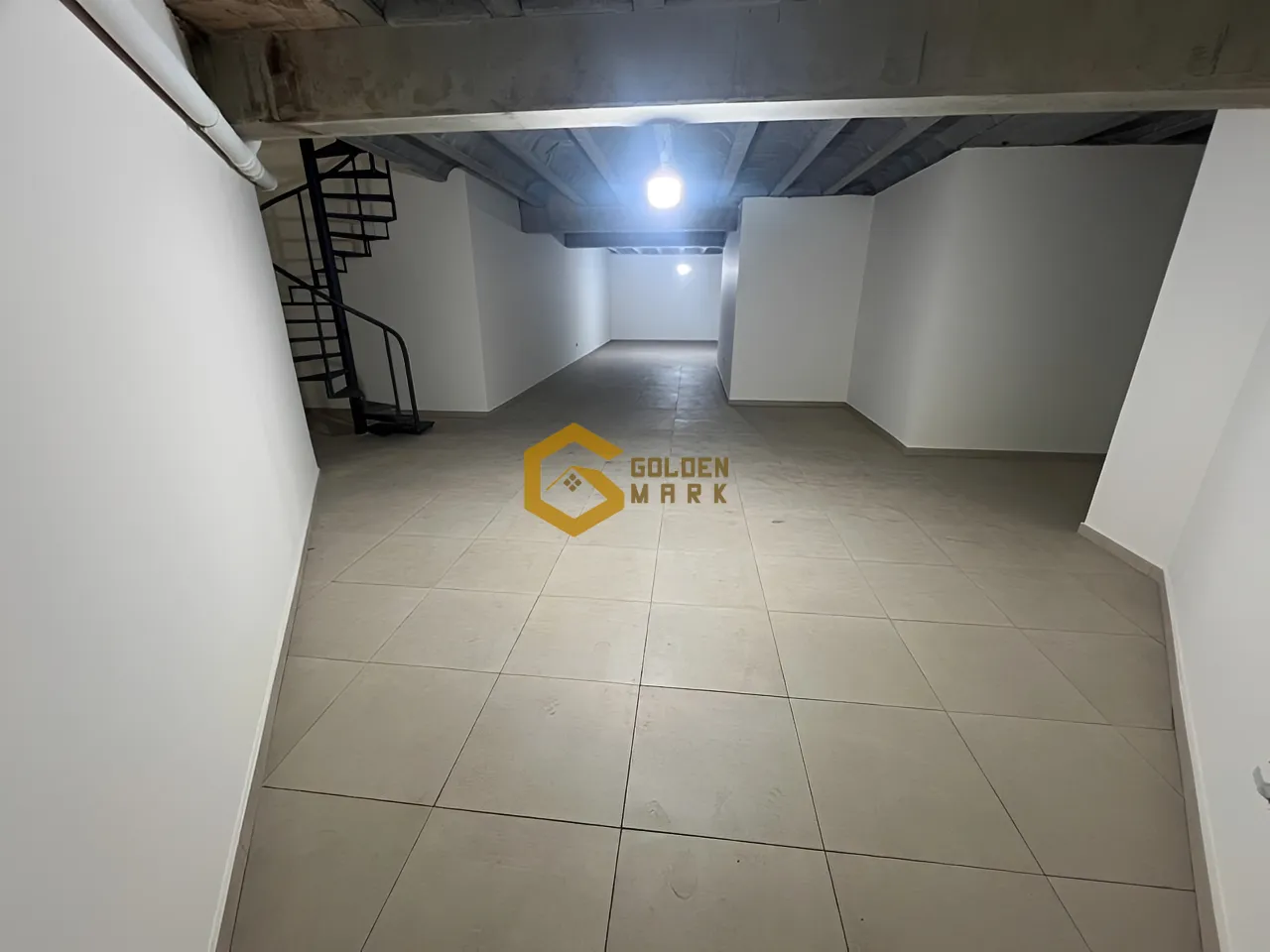 Shop for rent in Adma w Dafnah