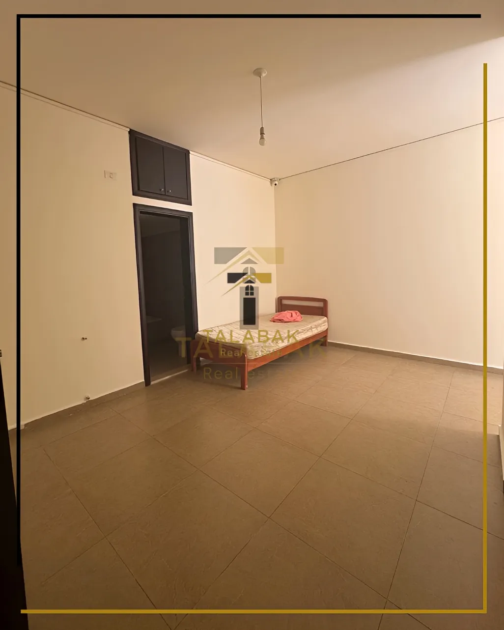 Apartment for sale in Blat