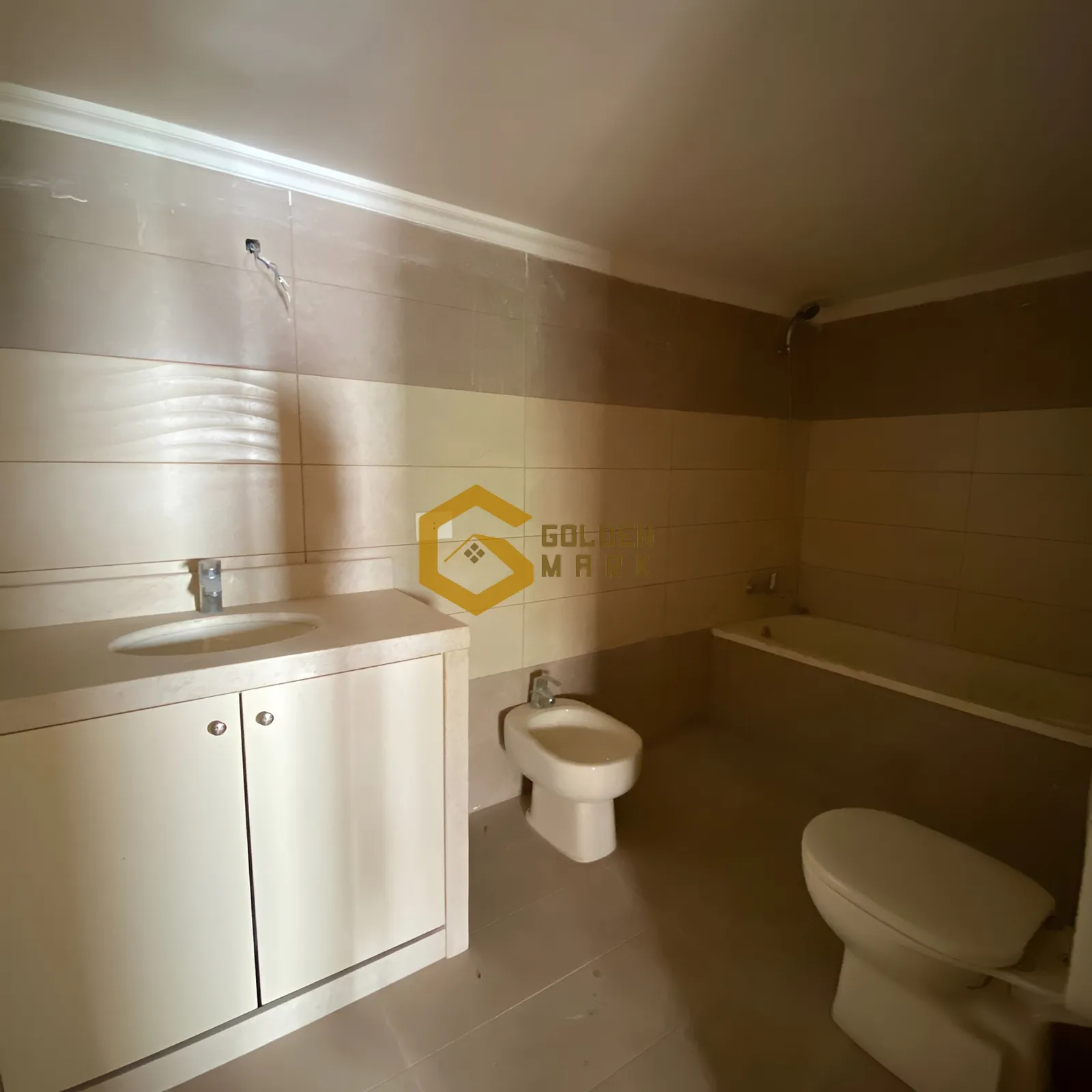 Duplex for Sale in Blat