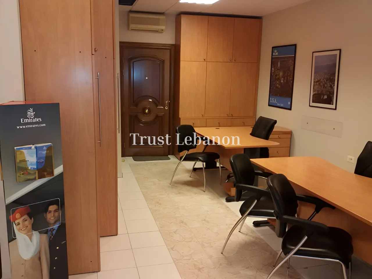 Office for rent in Beit Meri