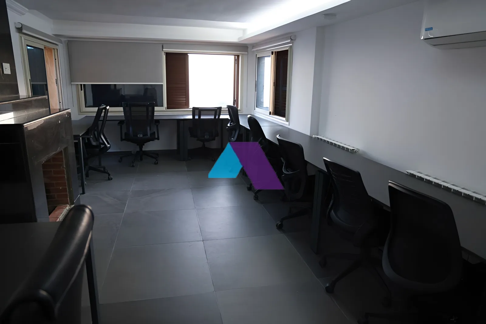 Building for rent in Beit Meri