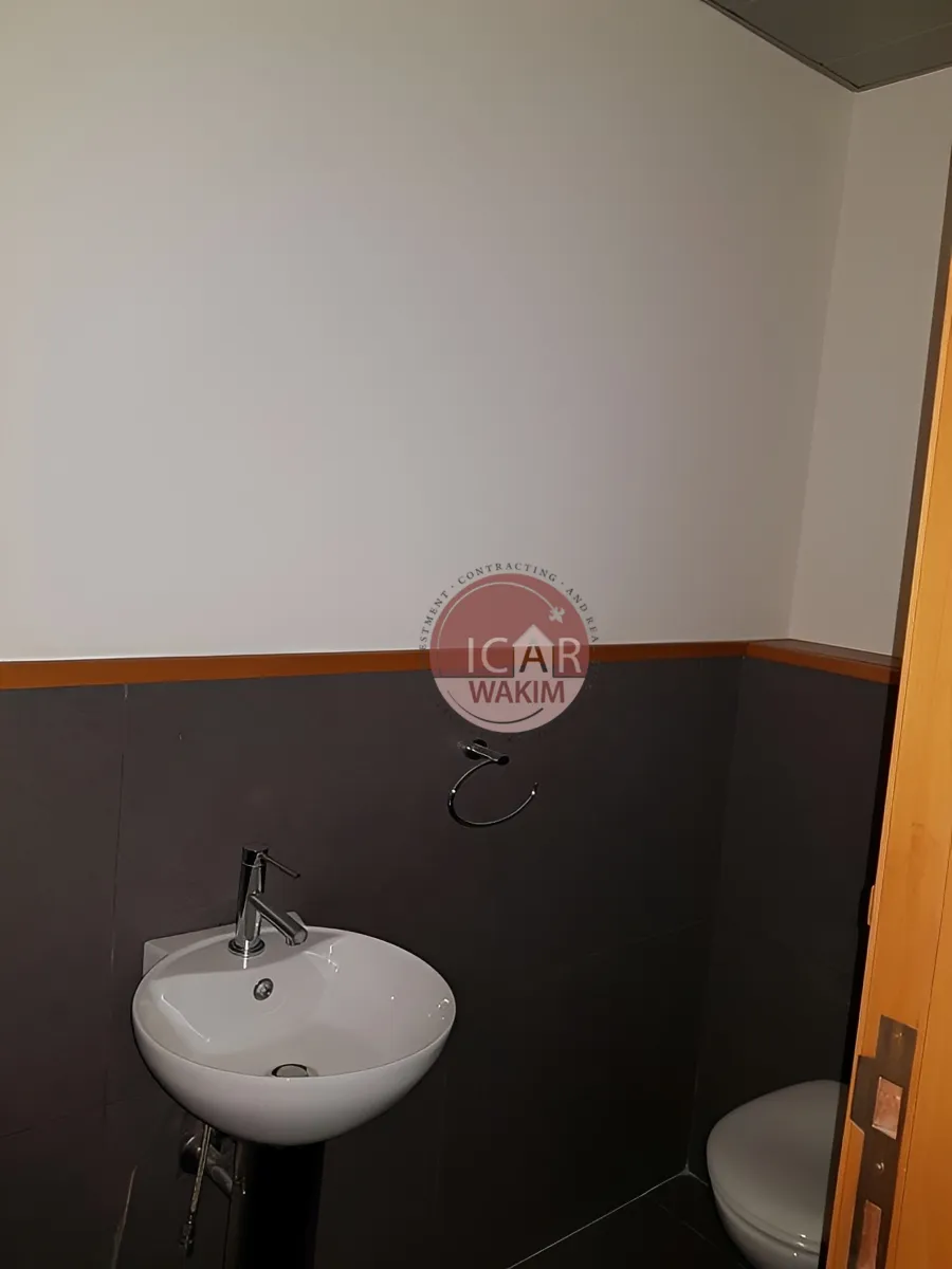 Office for Sale in Kaslik
