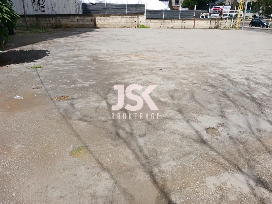 Residential Land for sale in Nahr El Mot، Lebanon