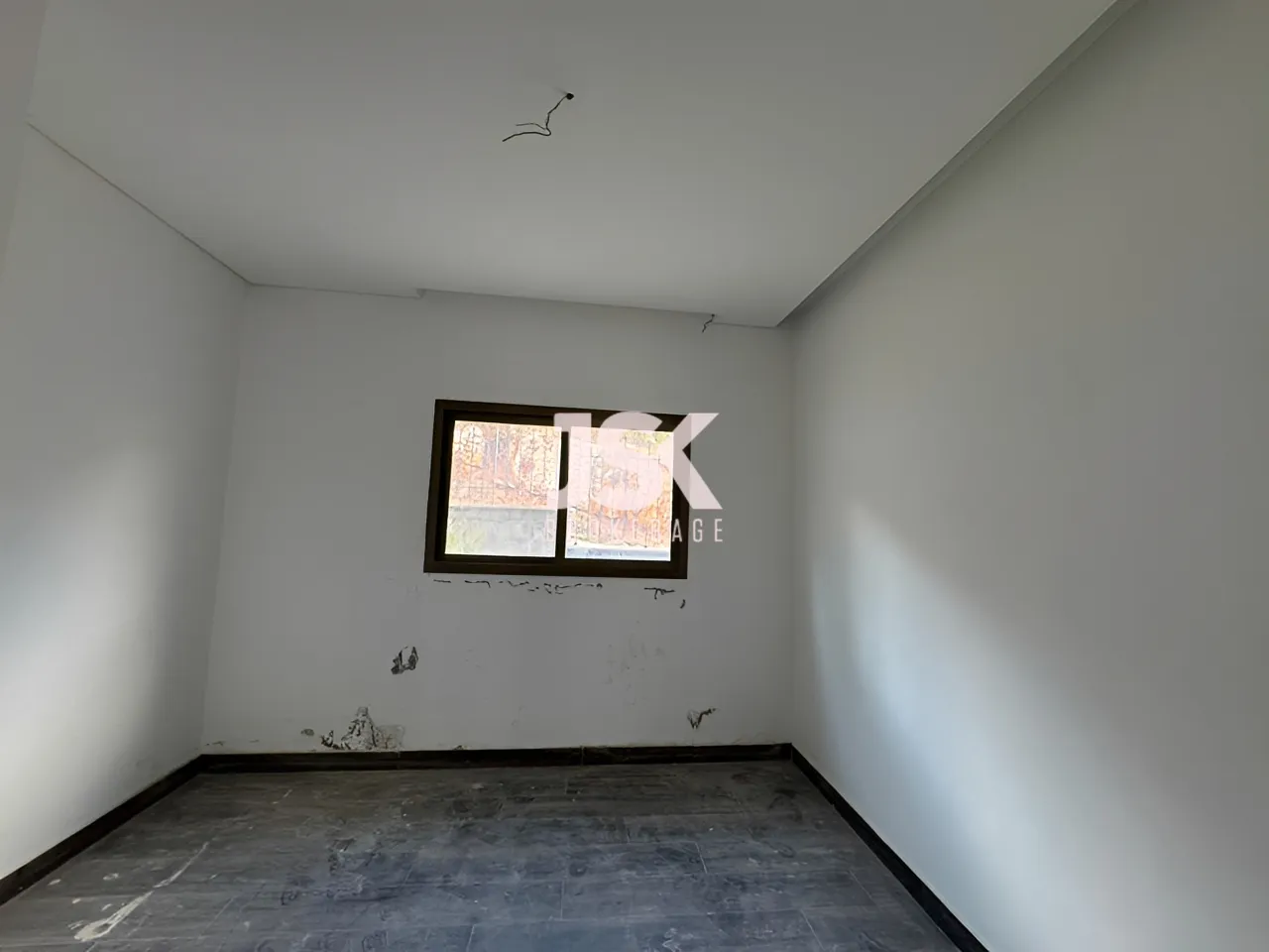 Apartment for Sale in Baabdat