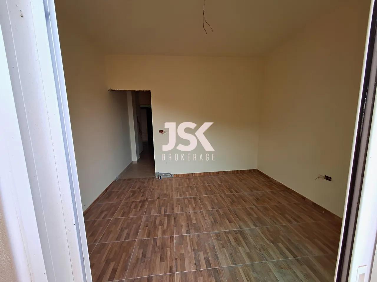 Chalet for Sale in Mechmech - 2 bed, 2 bath