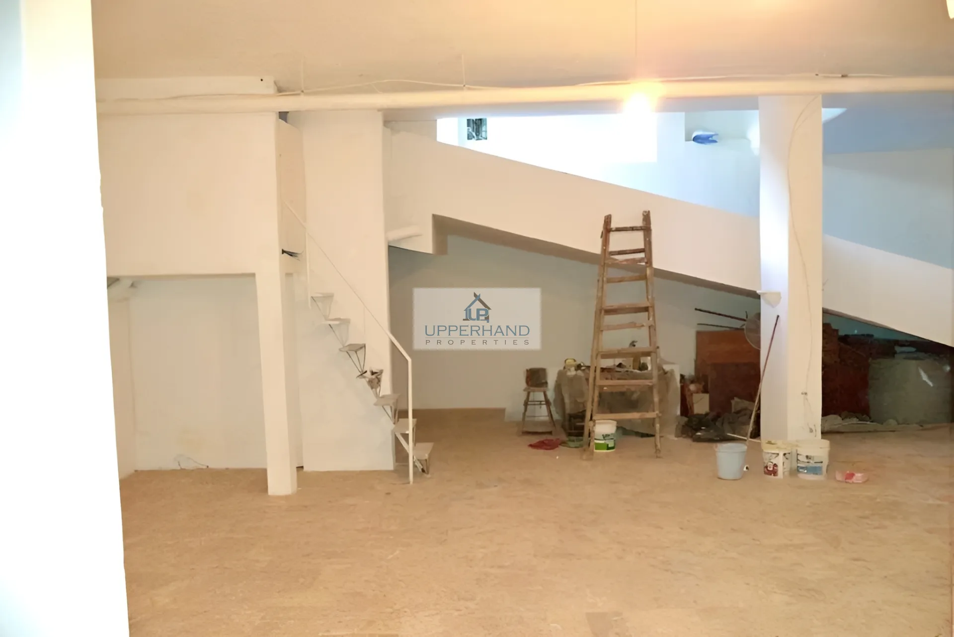 Warehouse for Sale in Sassine, Bayrut, Lebanon