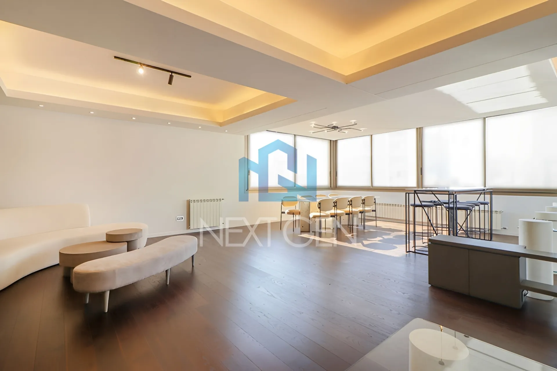 Apartment for rent in Clemenceau, Bayrut, Lebanon - 2 bed, 4 bath