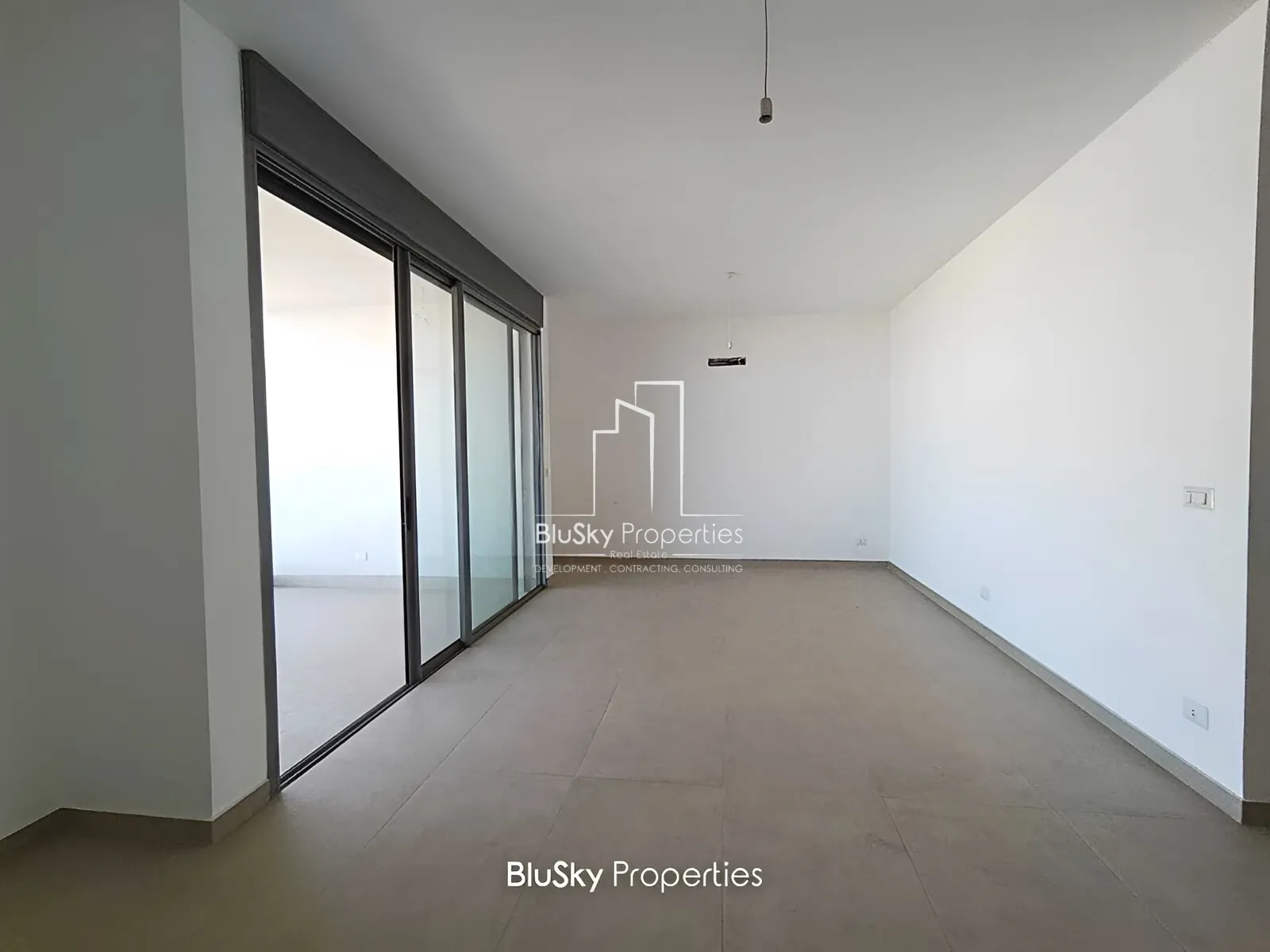 Apartment for Sale in Nahr Ibrahim - 3 bed, 3 bath