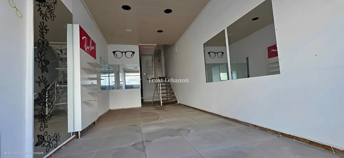 Shop for rent in Mansourieh, Lebanon