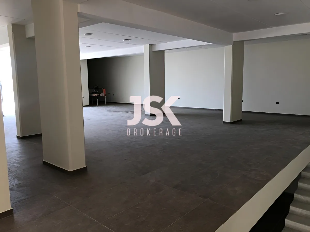 Shop for rent in Nahr Ibrahim
