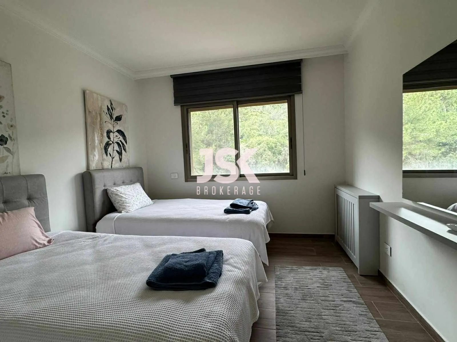 Apartment for Sale in Ain Saadeh