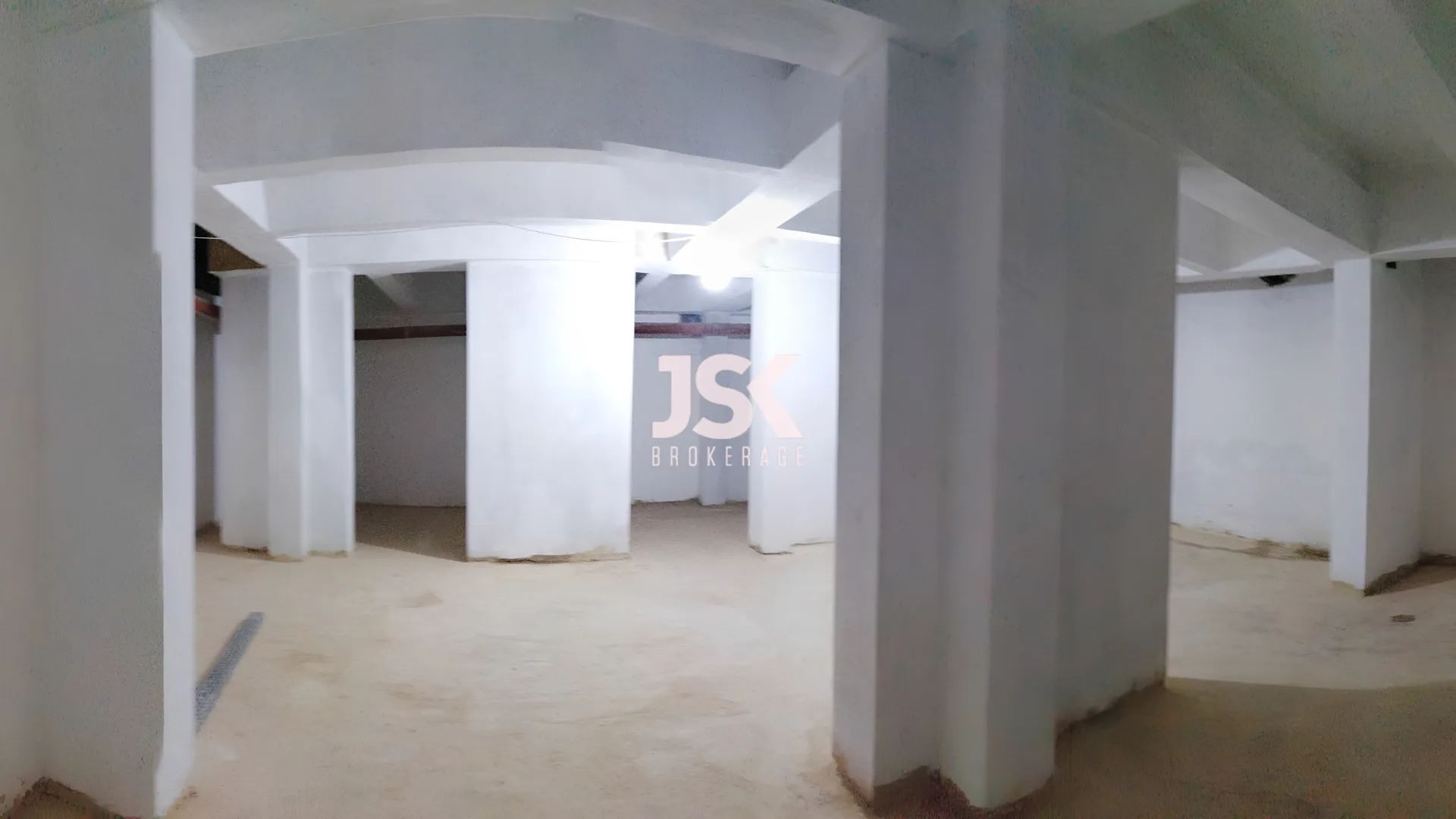 Warehouse for Rent in Mar Mikhael