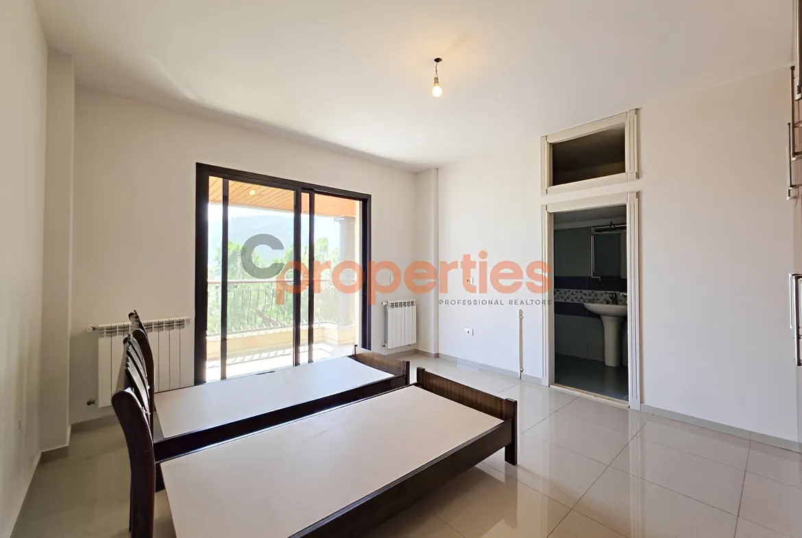 Apartment for Rent in Ain Saadeh