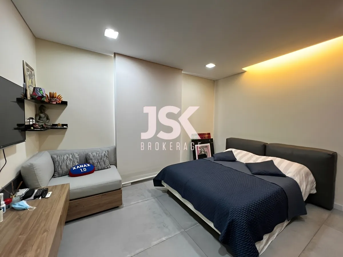 Apartment for Rent in Clemenceau, Bayrut, Lebanon