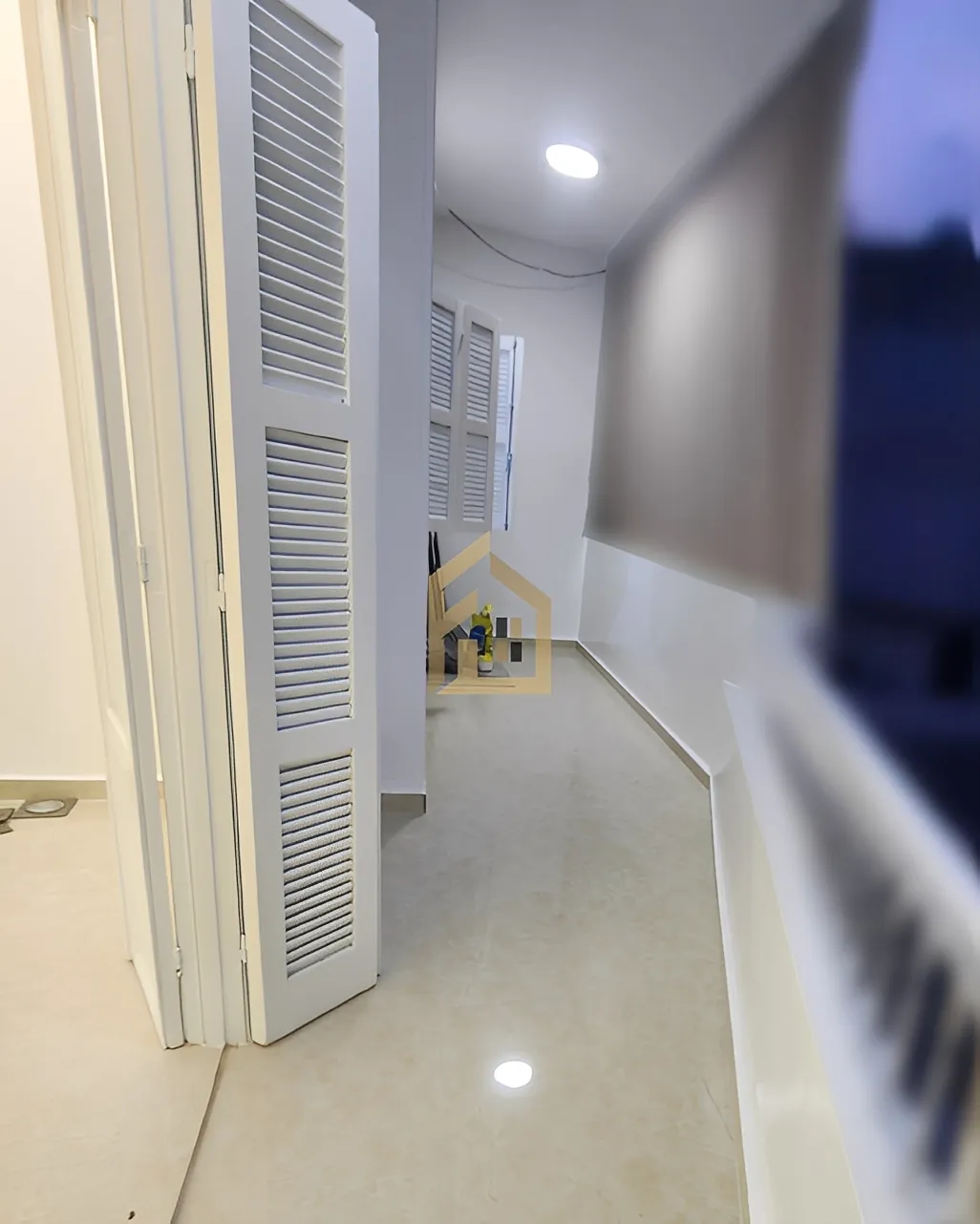Apartment for Sale in Baouchriyeh, Lebanon - 2 bed, 1 bath