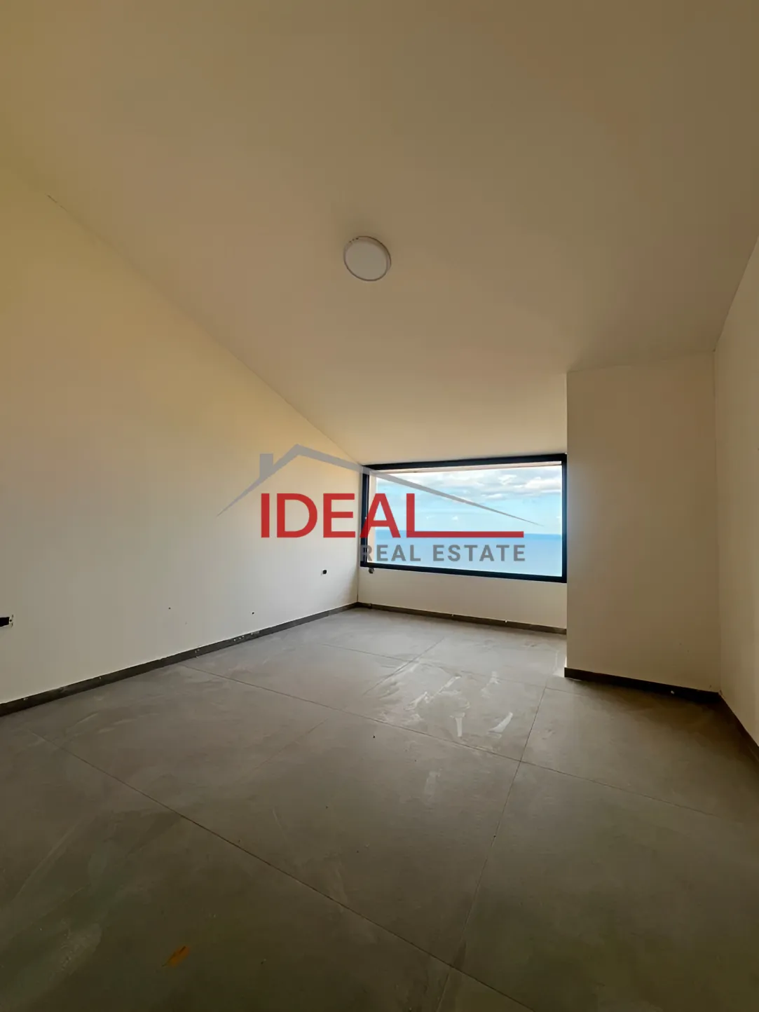 Apartment for sale in Halat