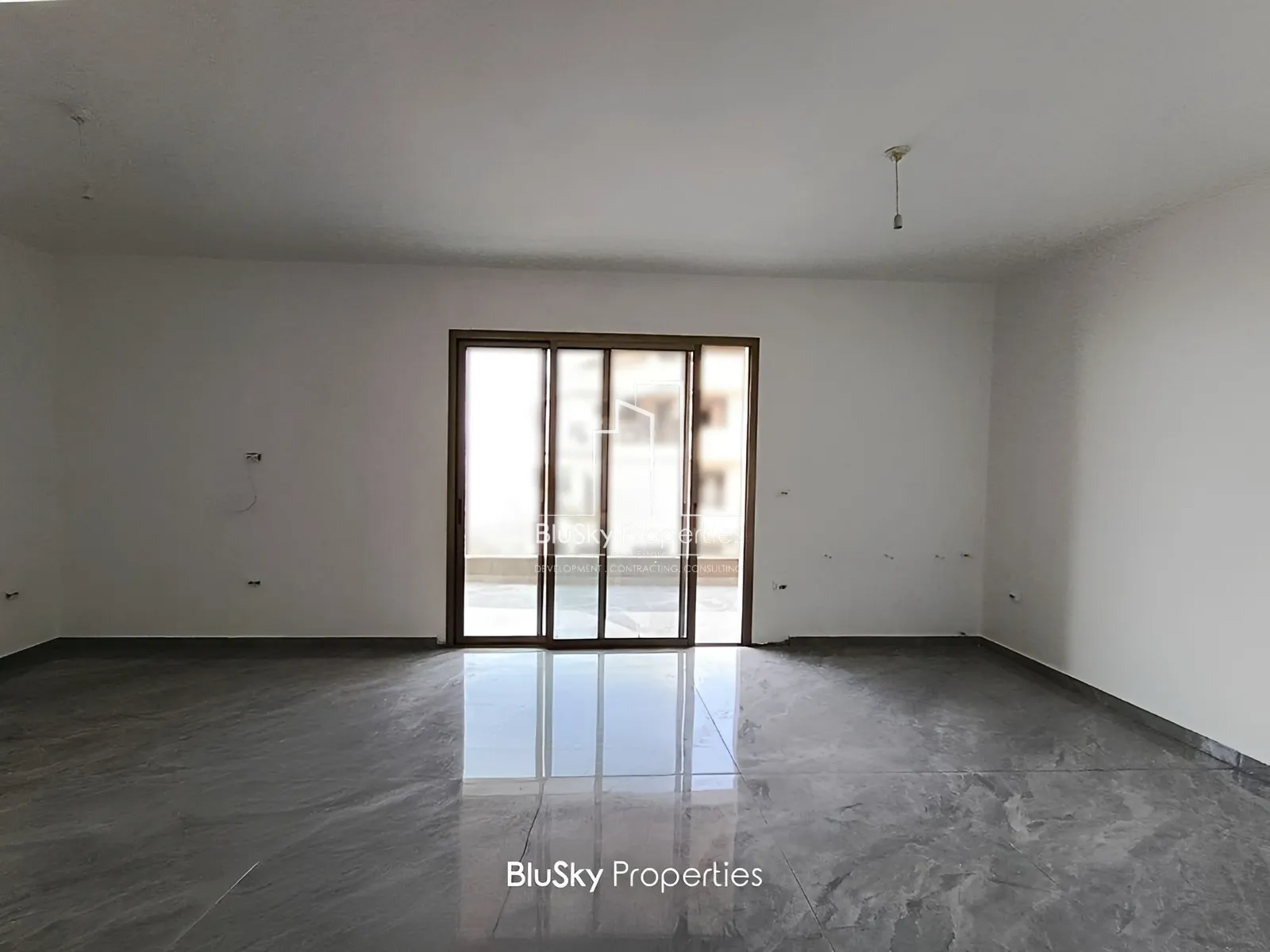 Apartment for Sale in Fatka - 3 bed, 5 bath