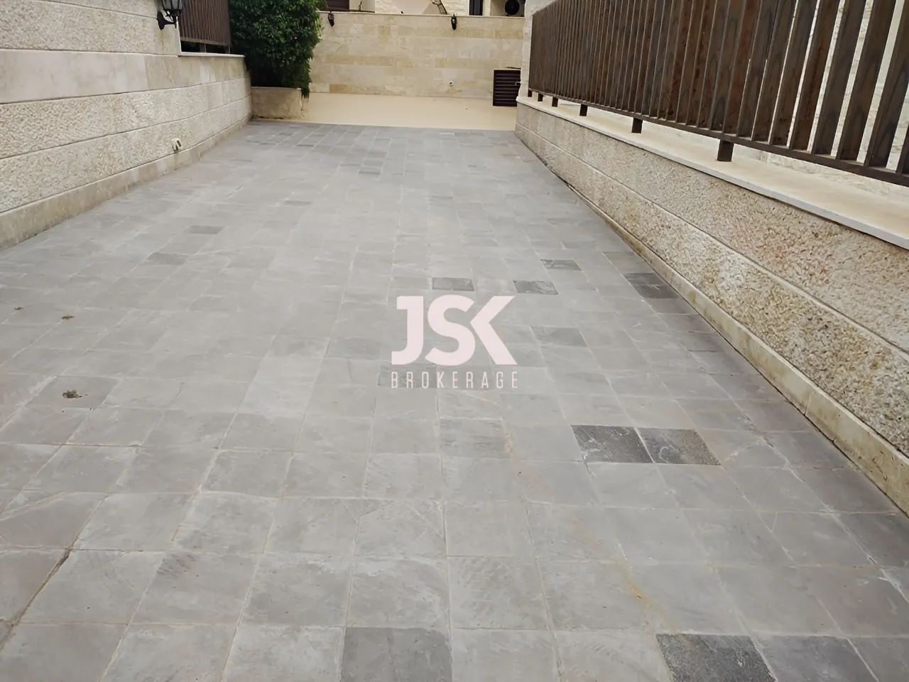 Apartment for Sale in Jeita