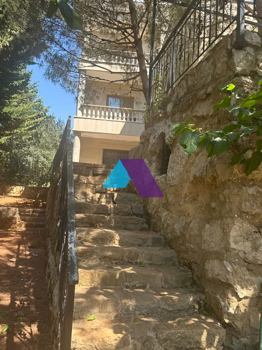 Villa for Sale in Bhamdoun