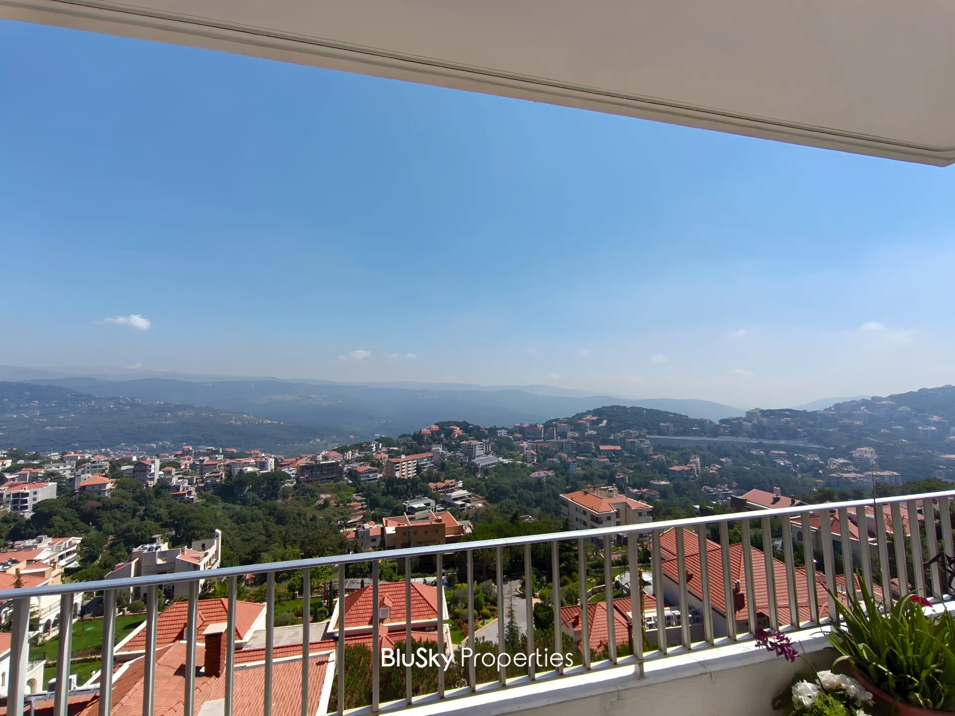 Apartment for sale in Baabdat, lebanon