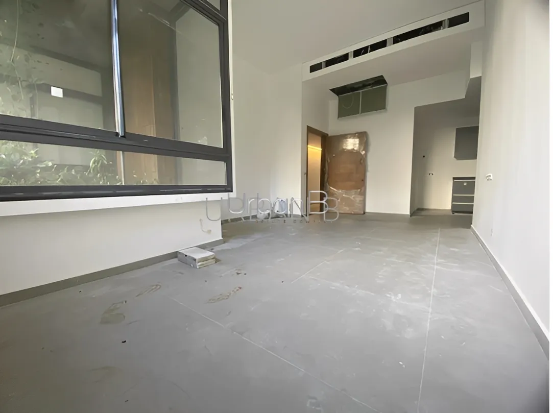 Apartment for Sale in Caree d'or, Achrafieh