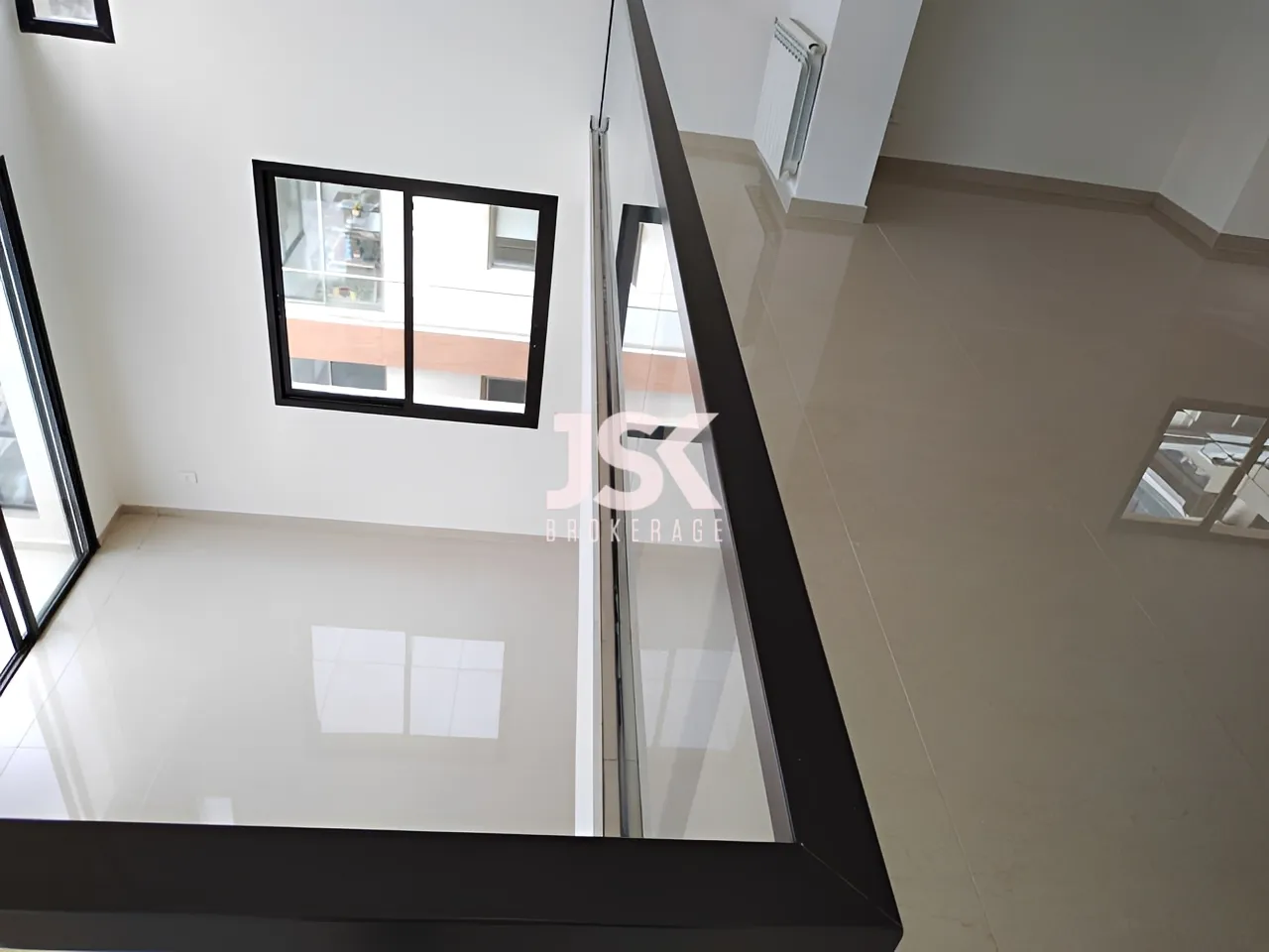 Apartment for Sale in Haret Sakher