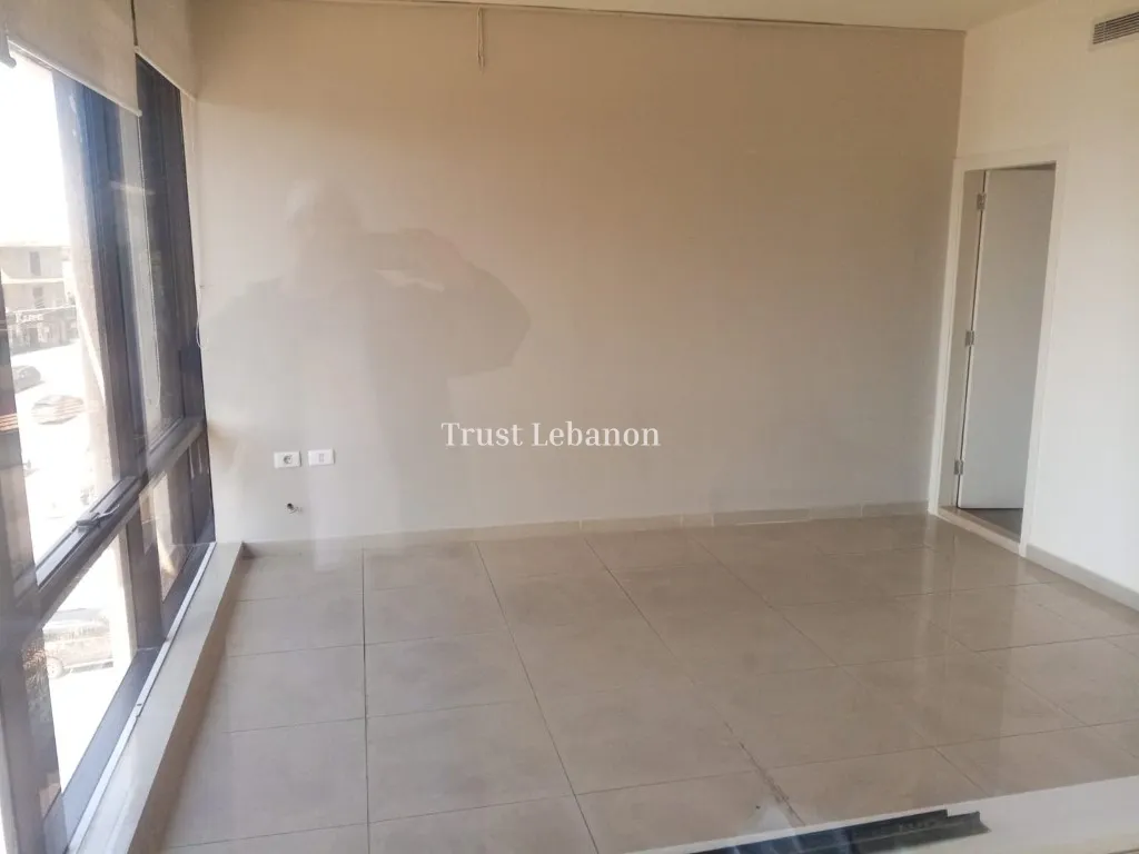 Office for sale in Mtayleb, Lebanon