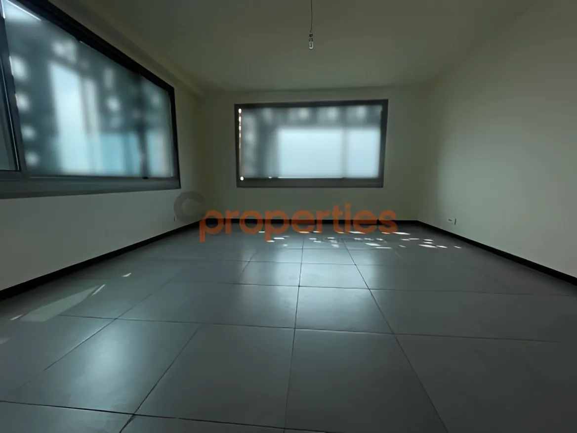 Office for Rent in Kfar Hbab