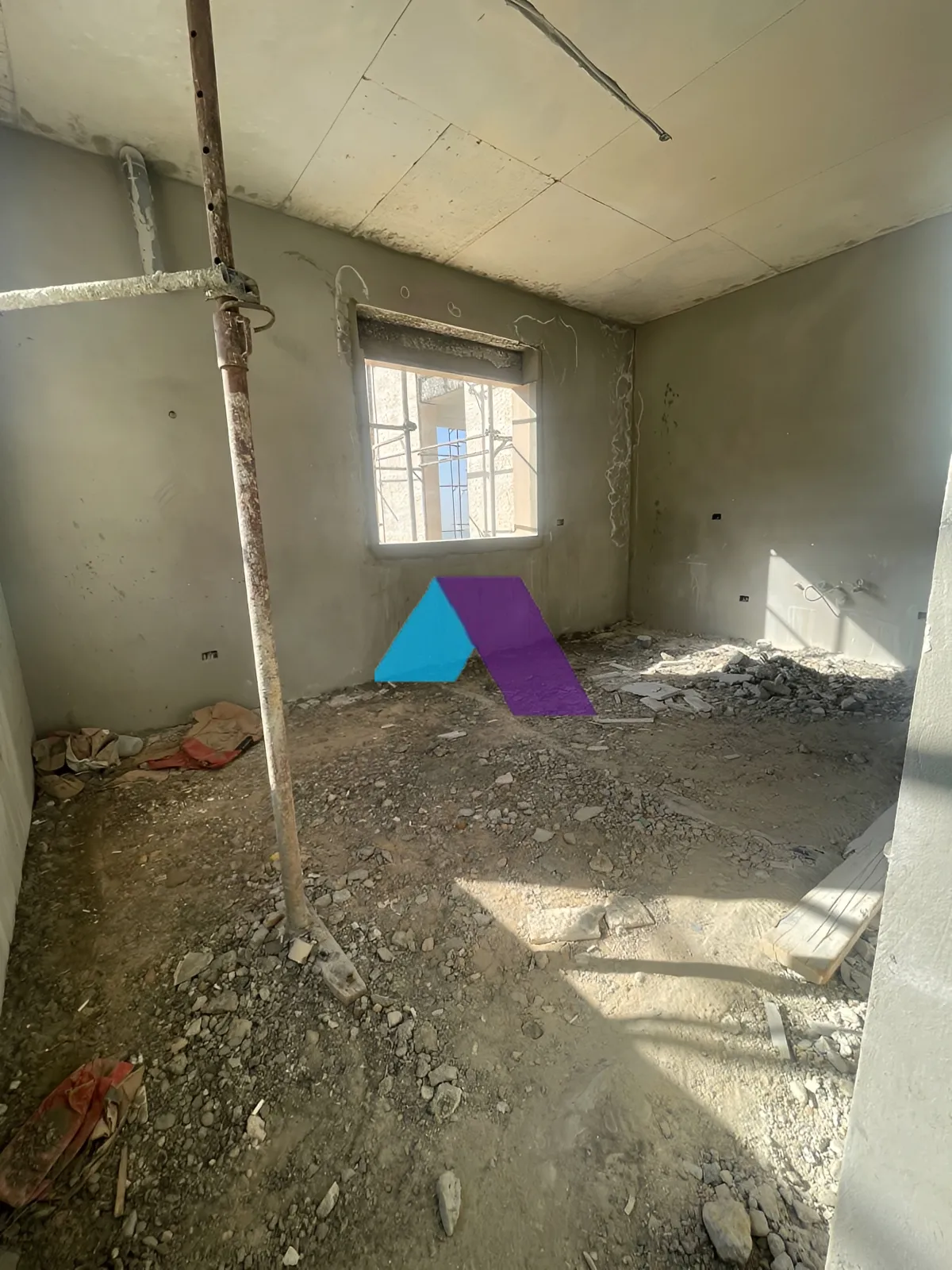 Apartment for Sale in Bsalim - 3 bed, 4 bath