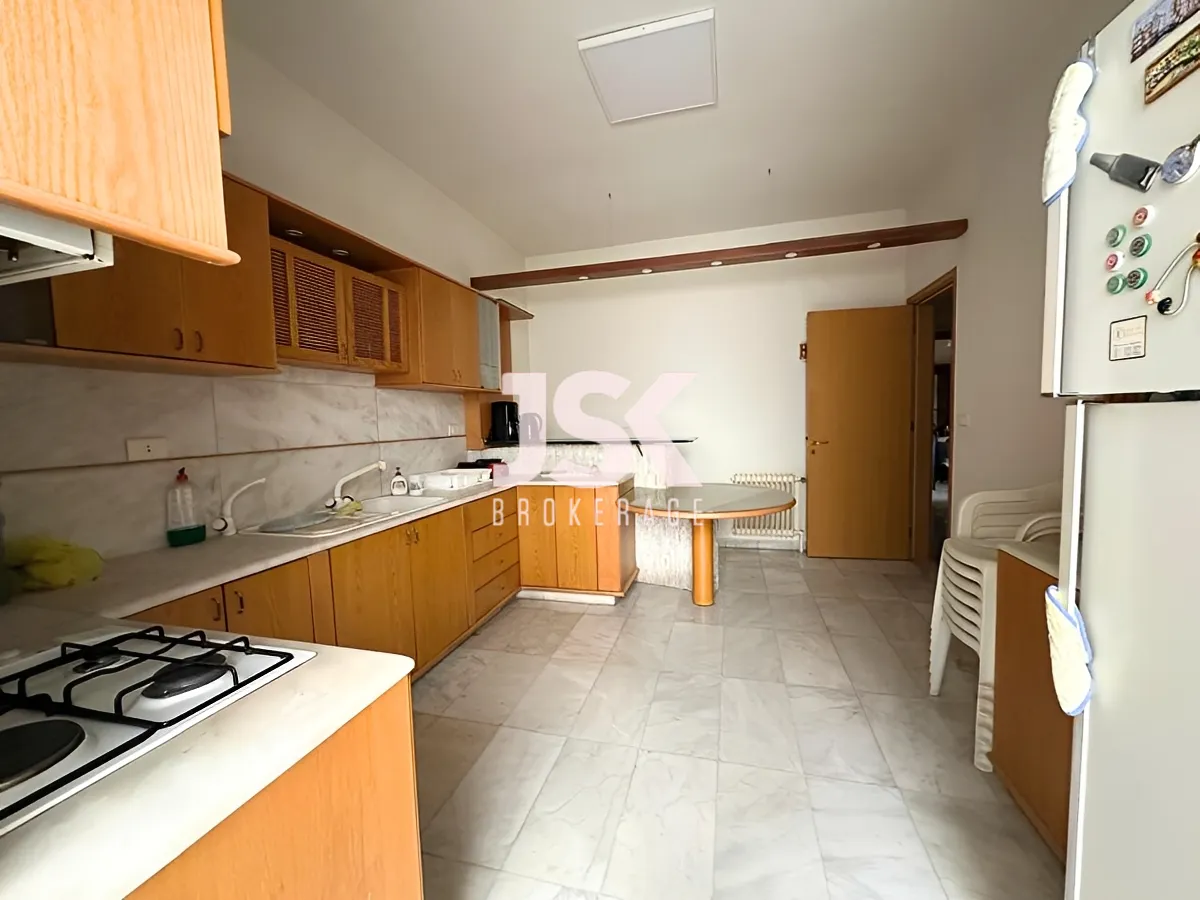 Apartment for Sale in Caree d'or, Achrafieh, Beirut, Lebanon - 3 bed, 3 bath
