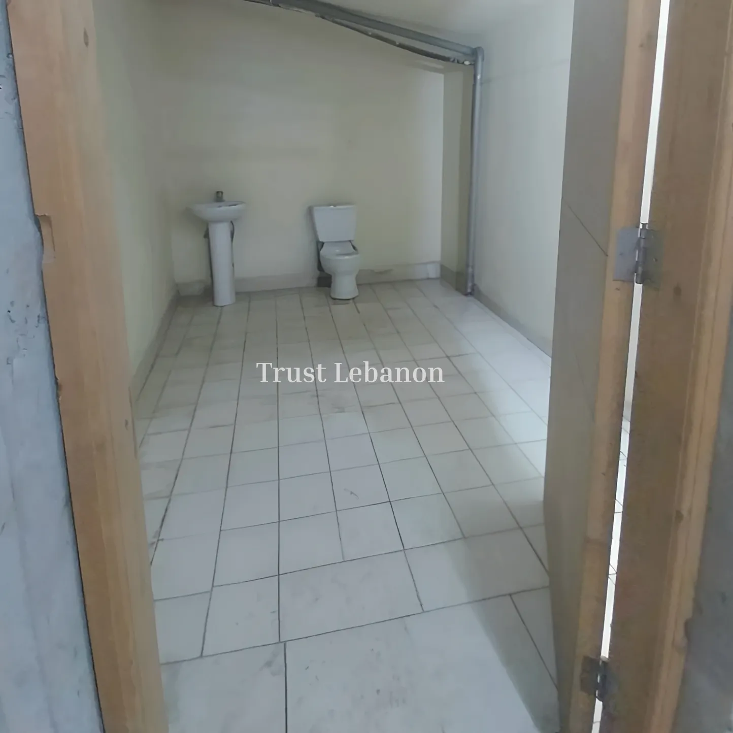 Warehouse for rent in Naqqache, Lebanon