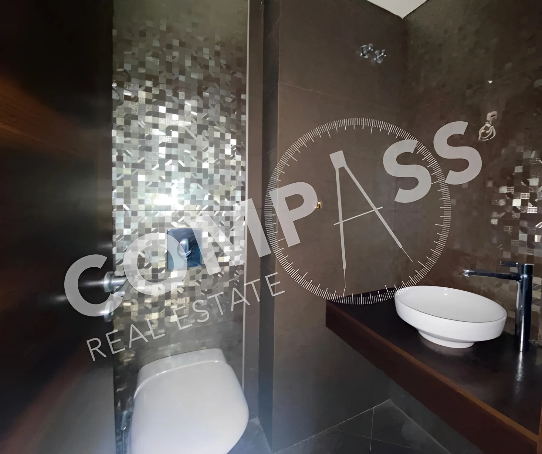 Apartment for Sale in Ramleh Al Bayda, Beirut, Lebanon