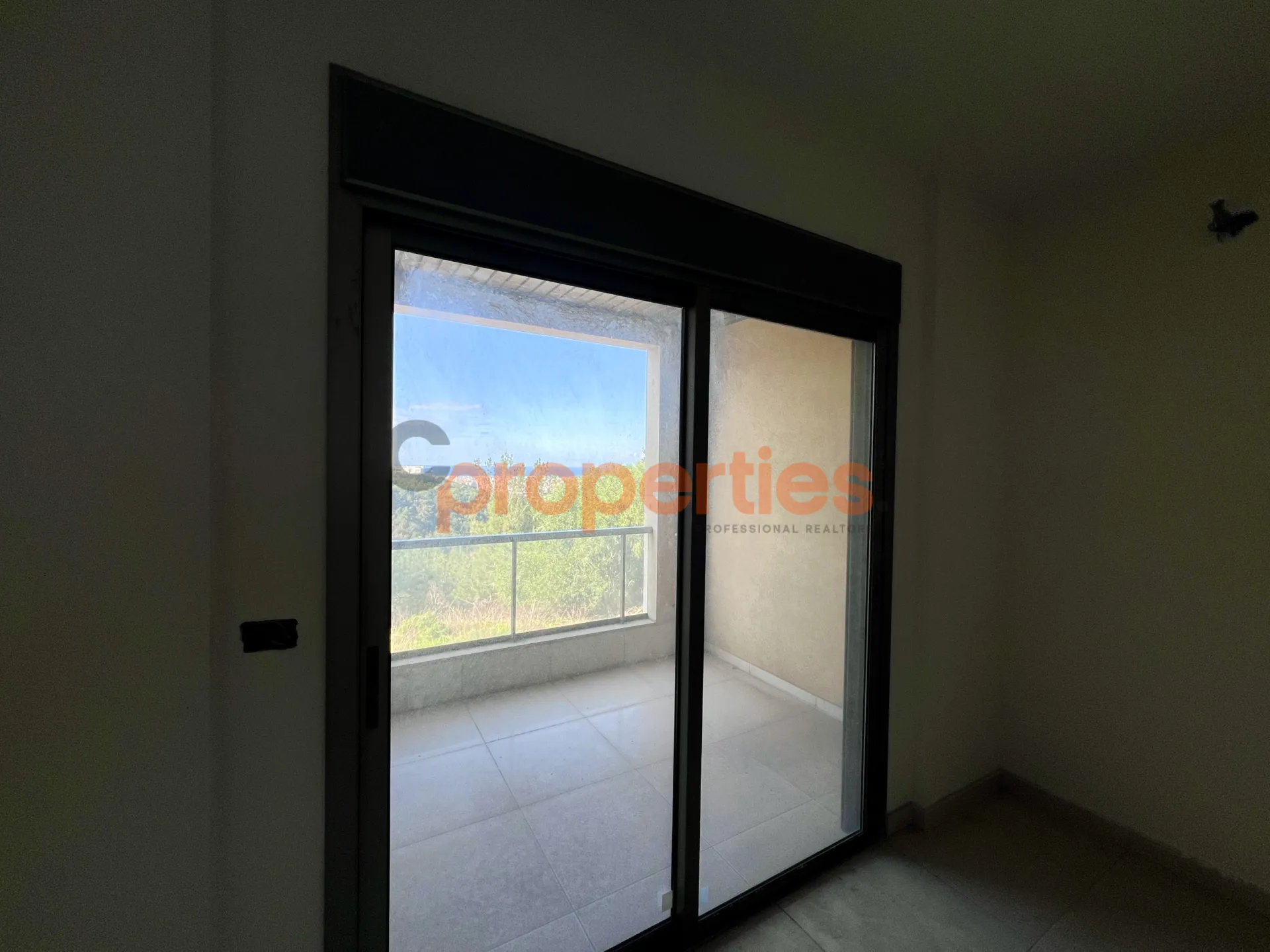 Apartment for Sale in Mar Roukoz