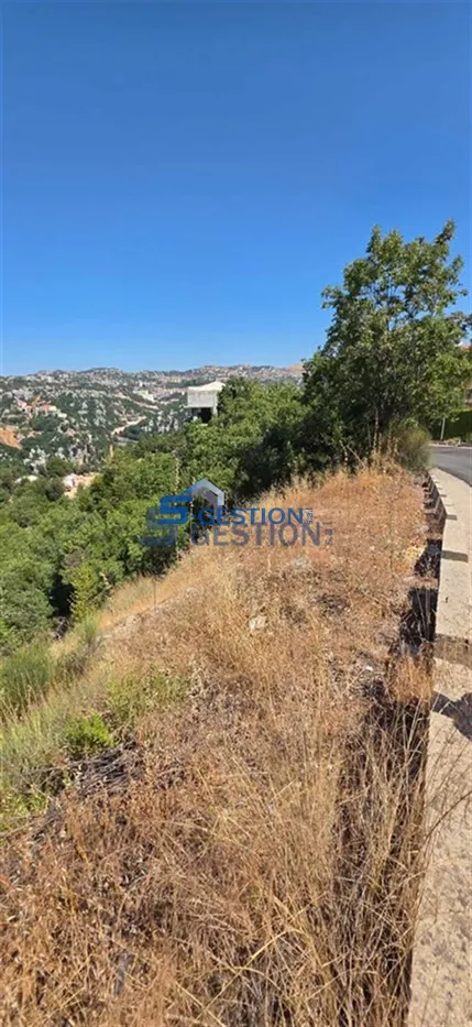 Residential Land for Sale in Kfardebian