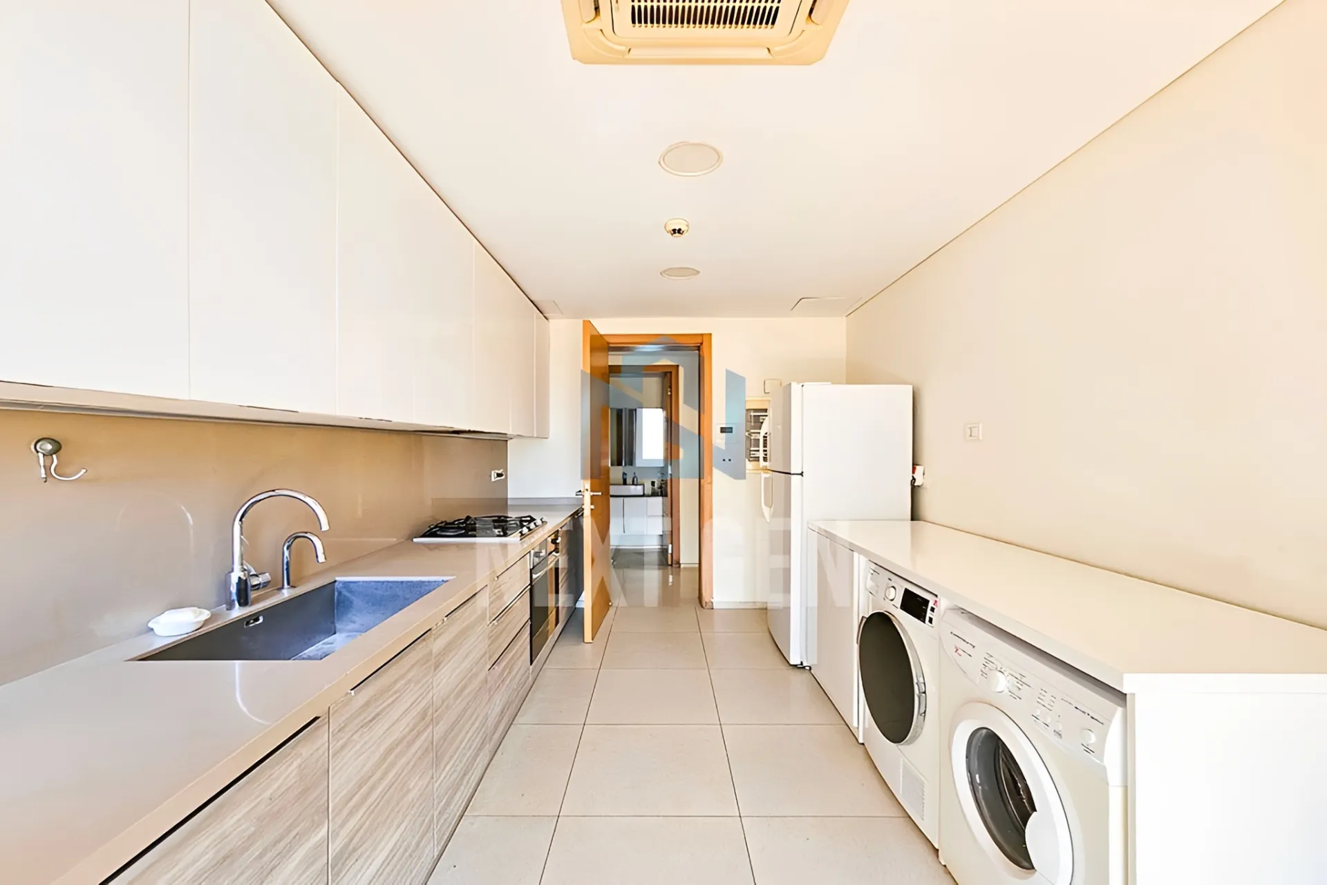 Apartment for rent in Ain Al Mraiseh, Beirut, Lebanon