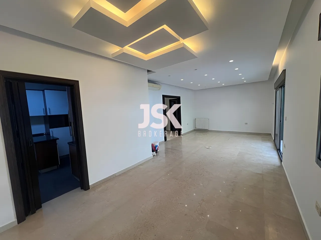 Apartment for Sale in Dekwaneh