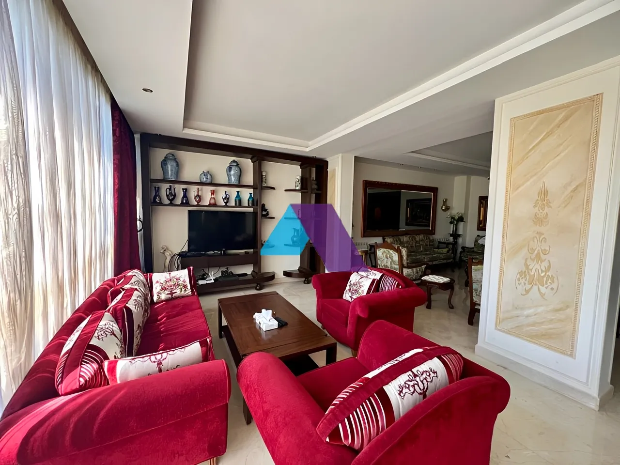 Apartment for Sale in Adma w Dafnah - 3 bed, 4 bath