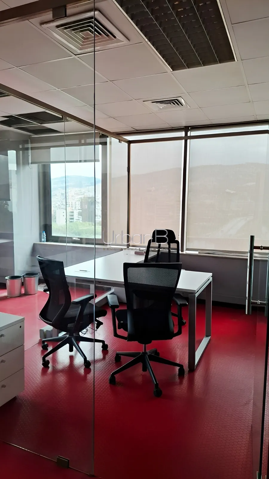 Office for rent in Sin el fil, lebanon