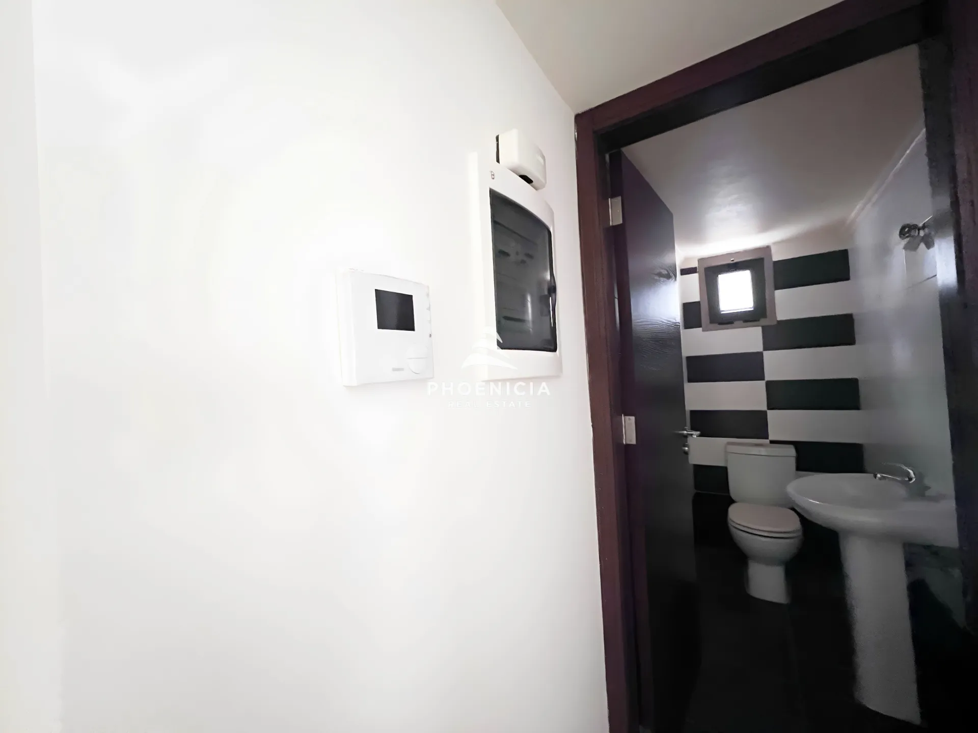 Apartment for Sale in Aamchit