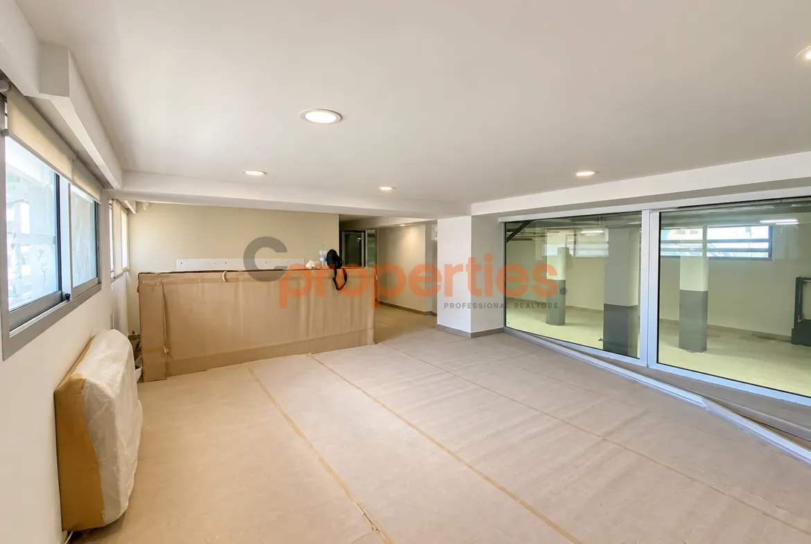 Showroom for Rent in Mansourieh