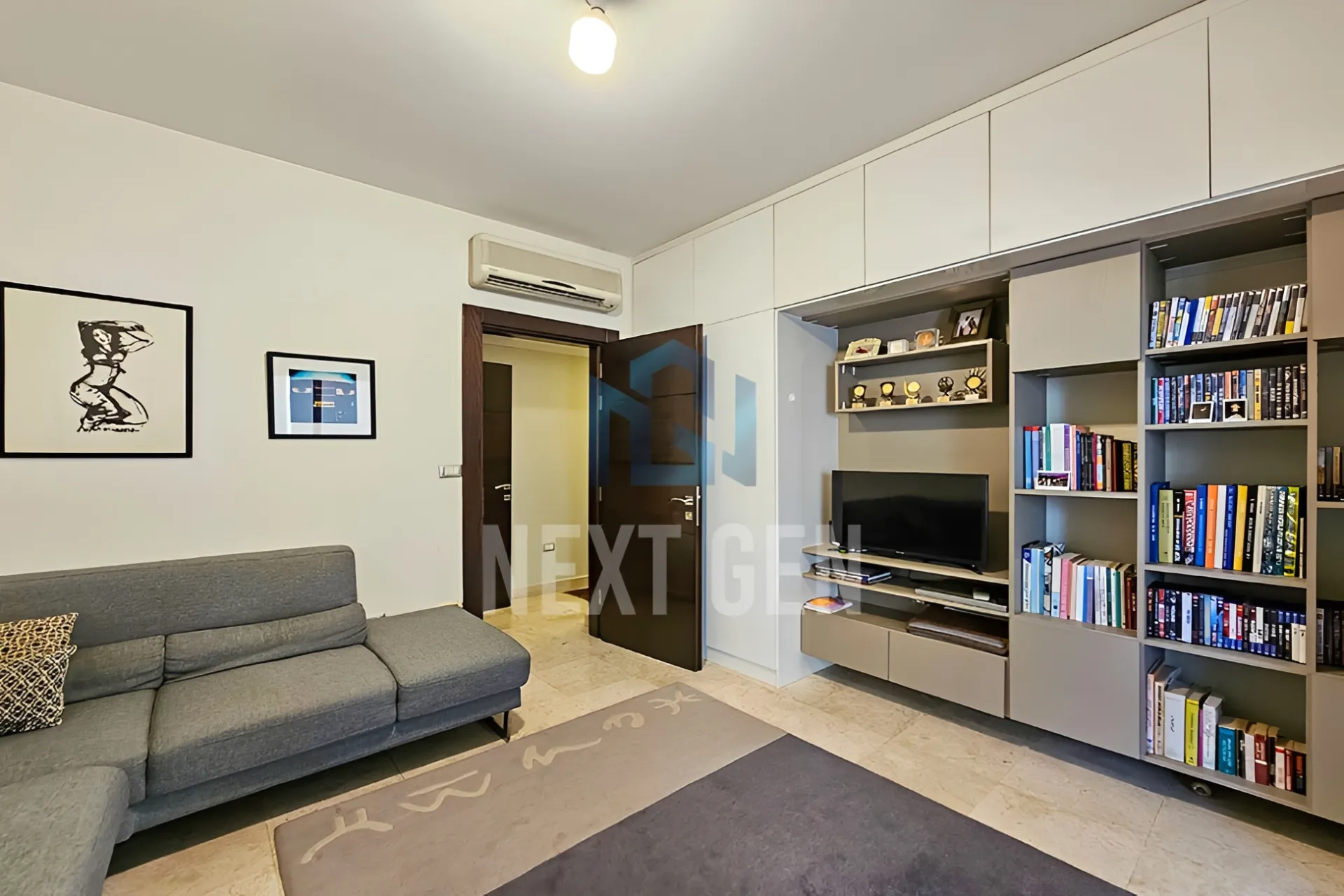 Apartment for sale in Ain Al Mraiseh, Beirut, Lebanon