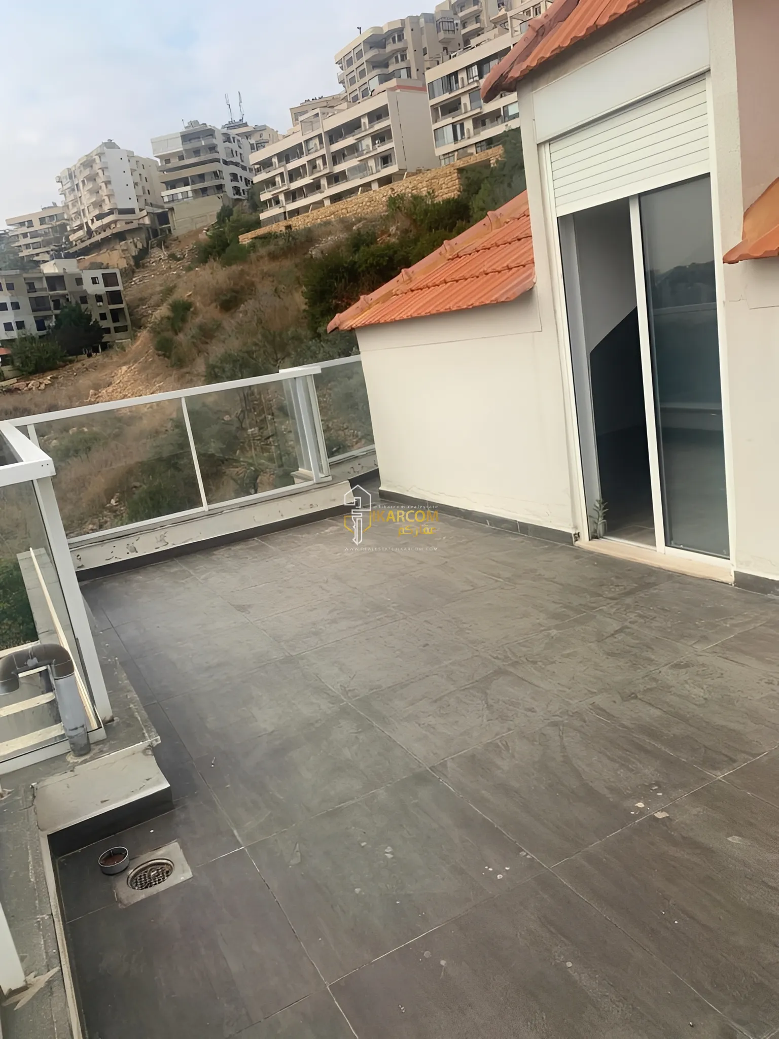 Duplex for Sale in Mansouriyeh - 3 bed, 5 bath