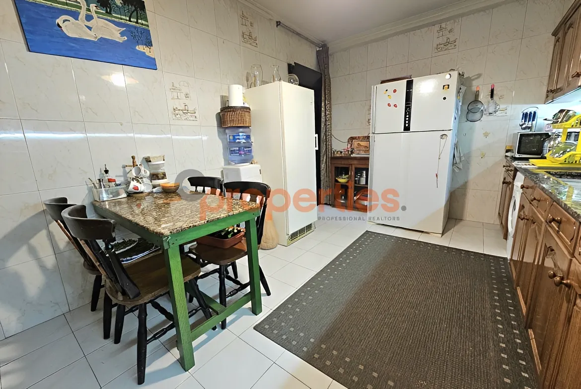Apartment for Sale in Beit El Chaar