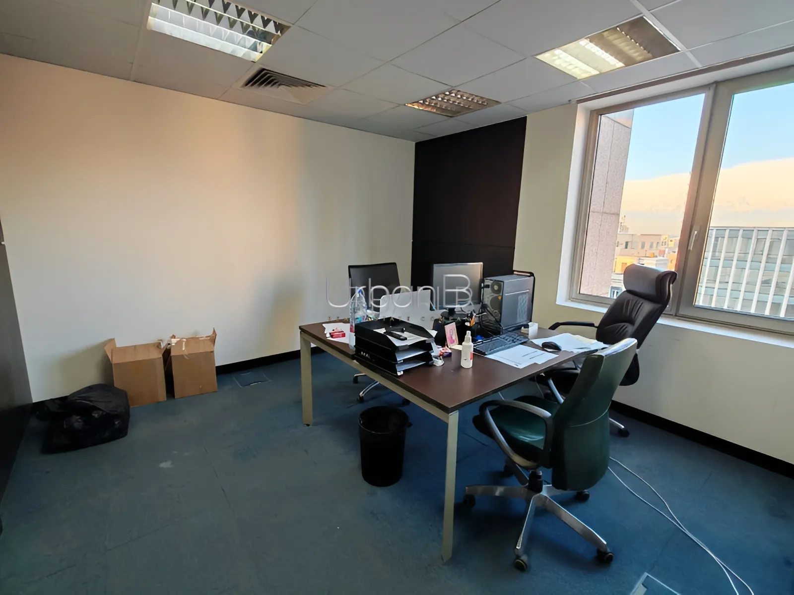 Office for Sale in Caree d'or, Achrafieh
