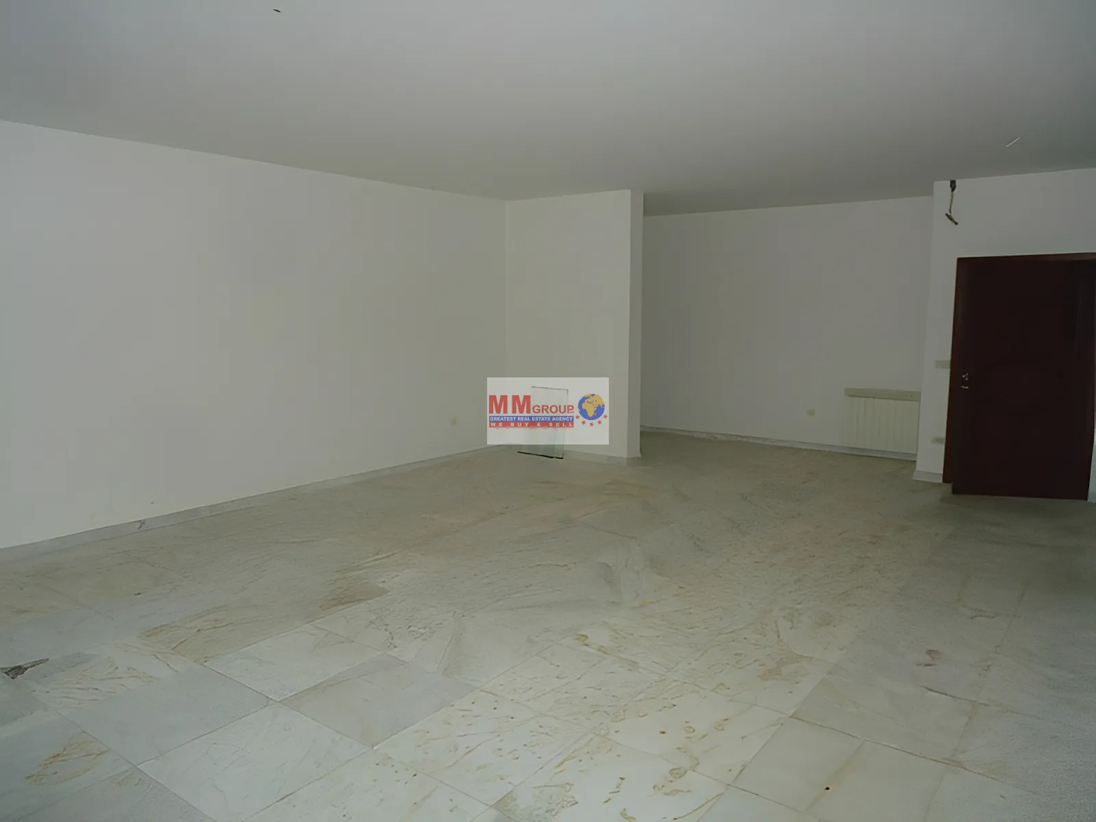 Apartment for Sale in Mansourieh - 3 bed, 4 bath